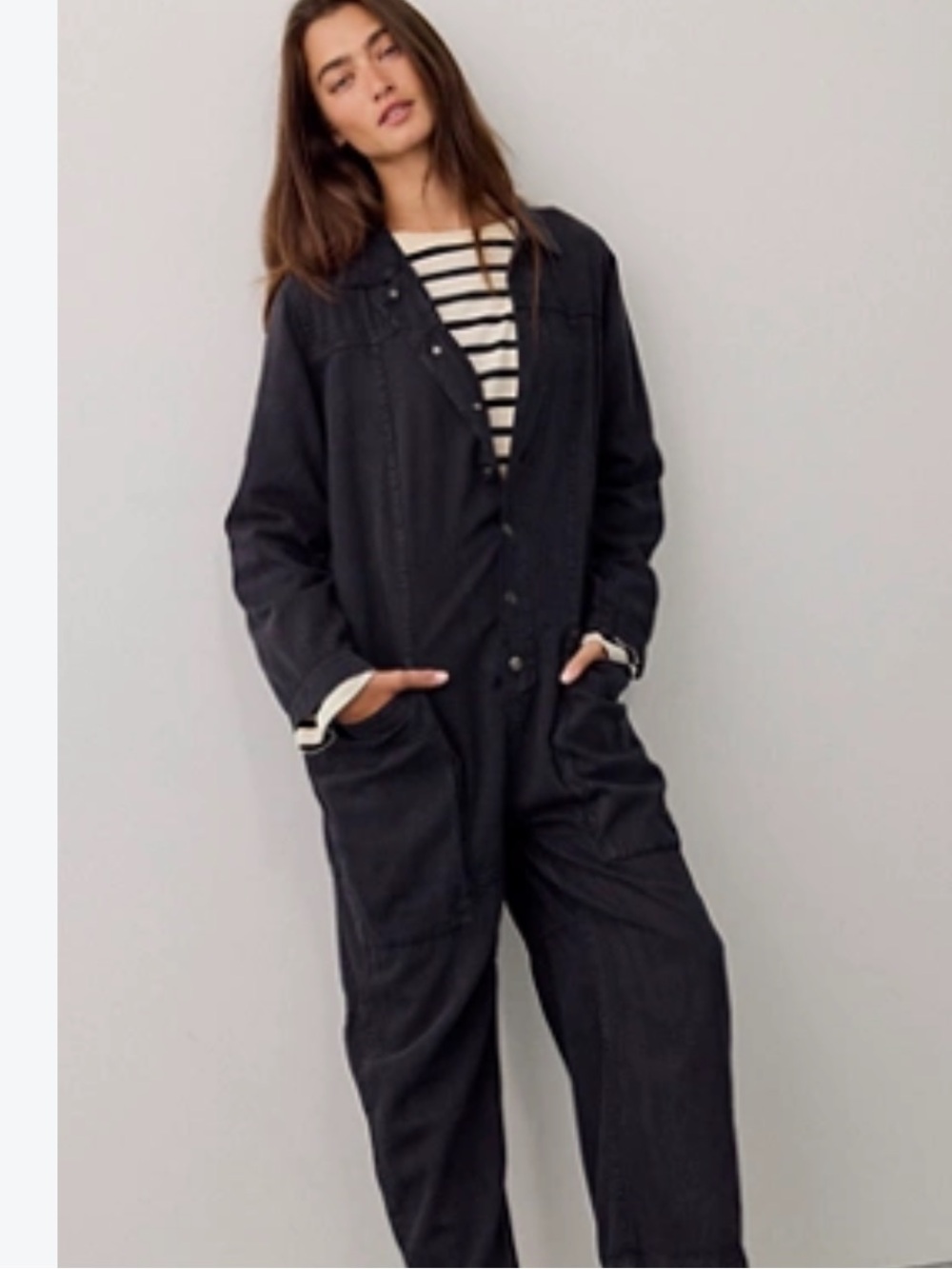 ALEX MILL Woman’s black long sleeve utility suit 
Soft cotton